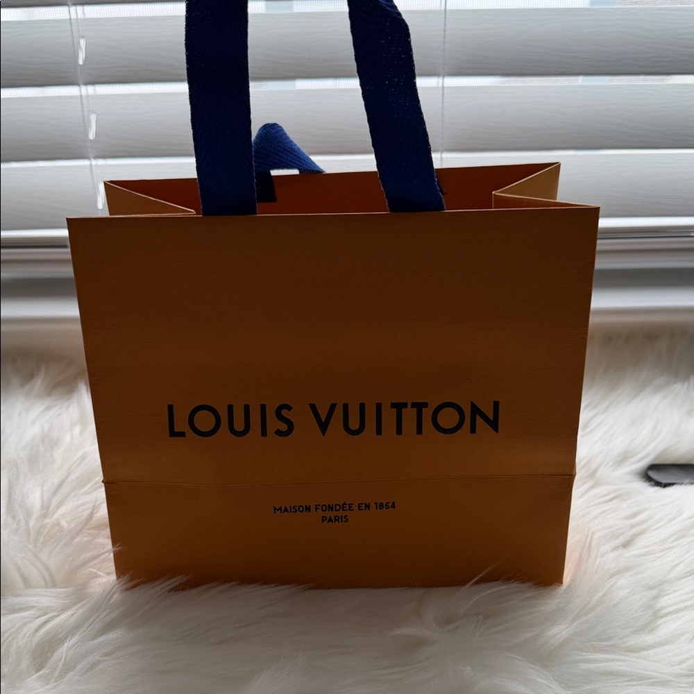 Louis Vuitton Orange Shopping Bag with Blue Handles - Picture 10 of 11